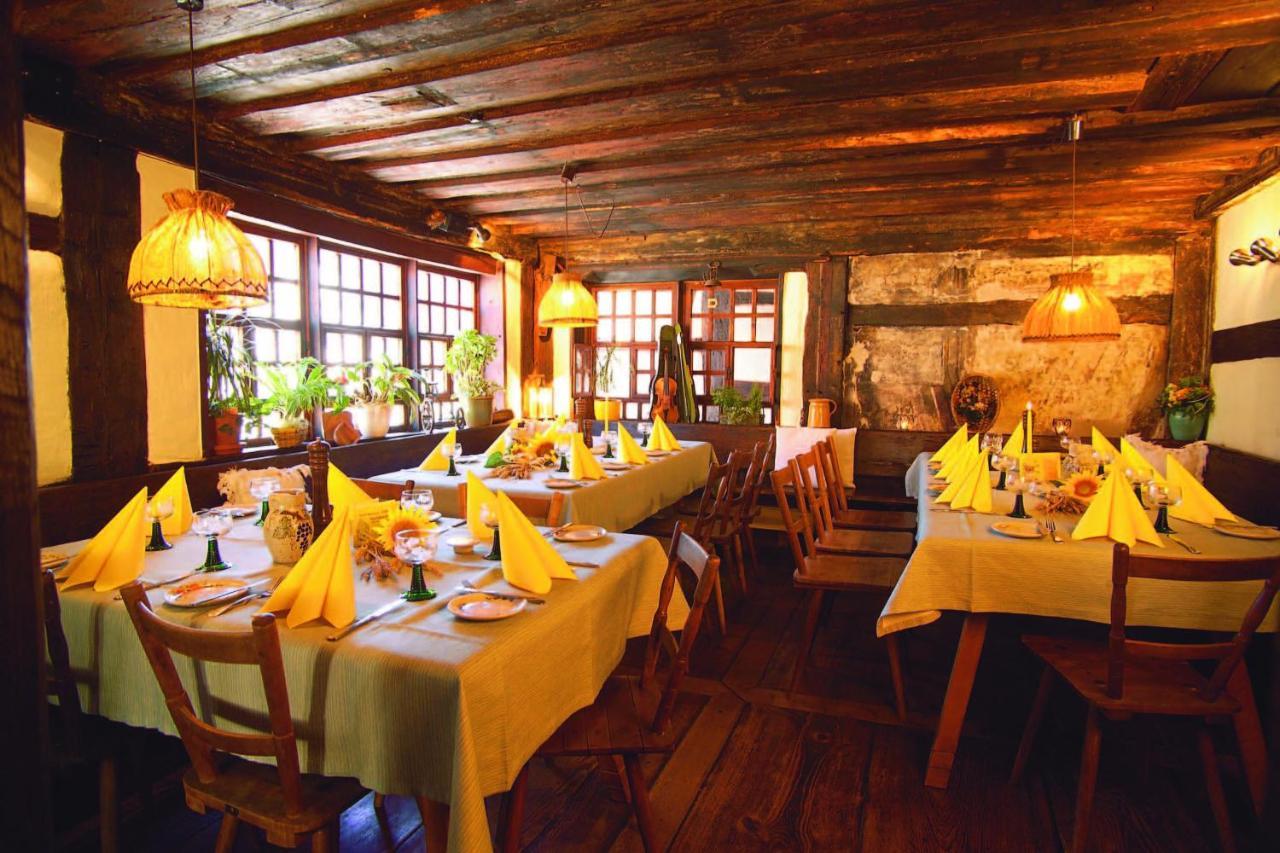 Hotel Restaurant Zum Nachtwaechter Lienzingen Exterior photo